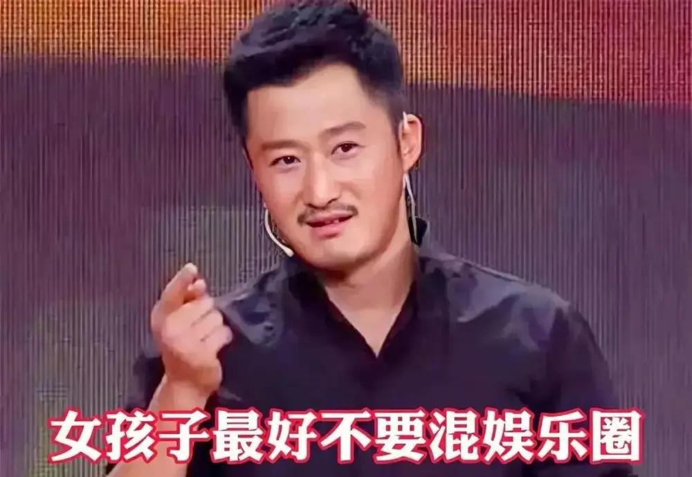 开云体育手机登录-陪玩陪睡不够!集体开嫖、舔手指、目无王法,阴暗面彻底藏不住了
