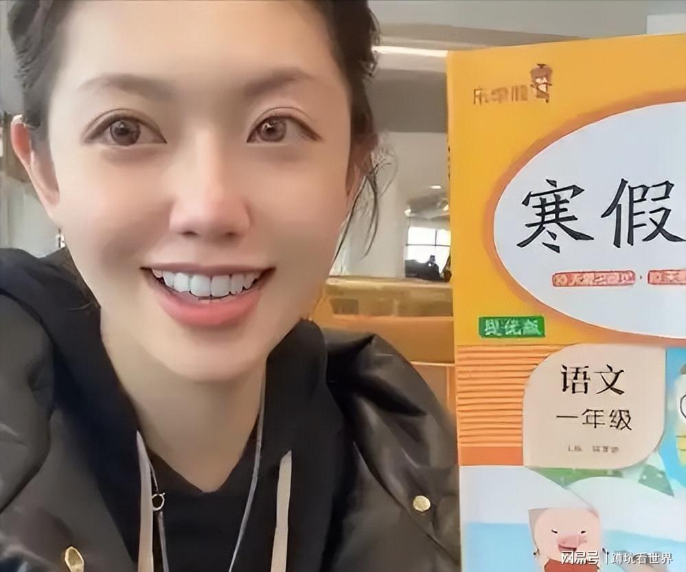 开云体育手机版-无才无德、装疯卖傻、一肚子草包，是谁捧红了这些跳梁小丑？