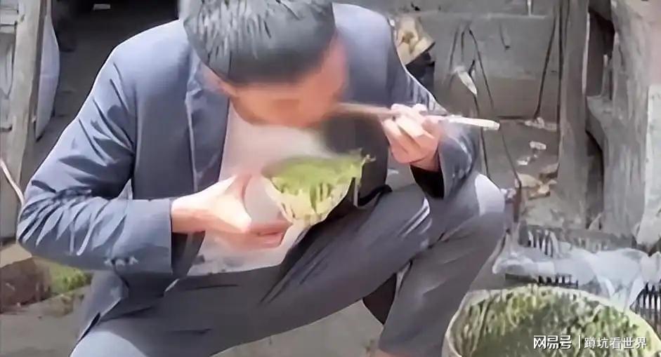 开云体育手机版-无才无德、装疯卖傻、一肚子草包，是谁捧红了这些跳梁小丑？