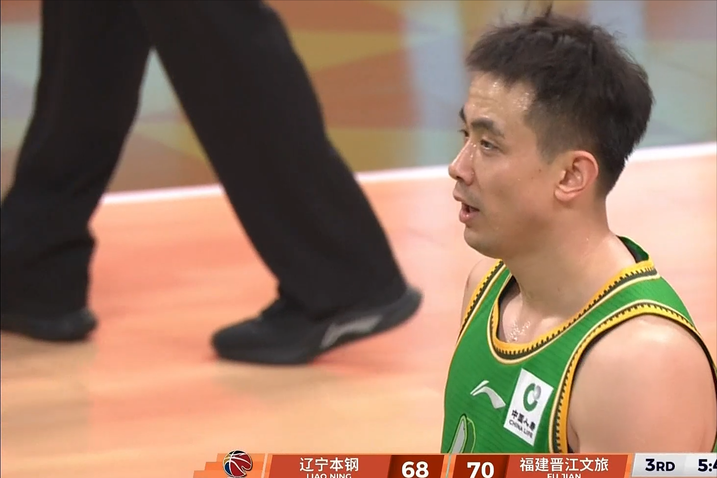 开云体育手机登录-CBA:赵继伟27+8大爆发,新援21+9全队最高,皮特森空砍44分